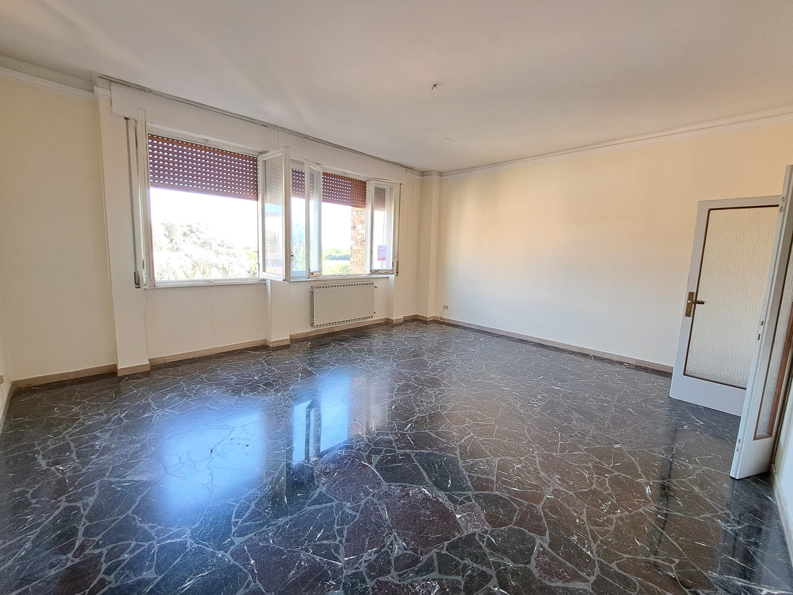 Appartamento con cantina, Campo di Marte, Firenze