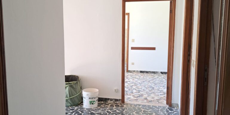 INTERNO (2)
