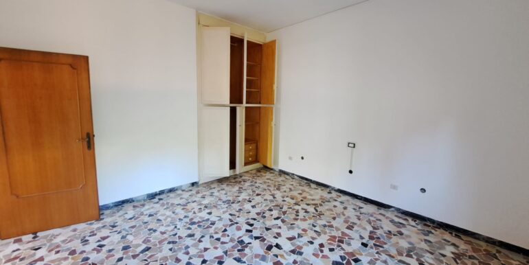 INTERNO (4)