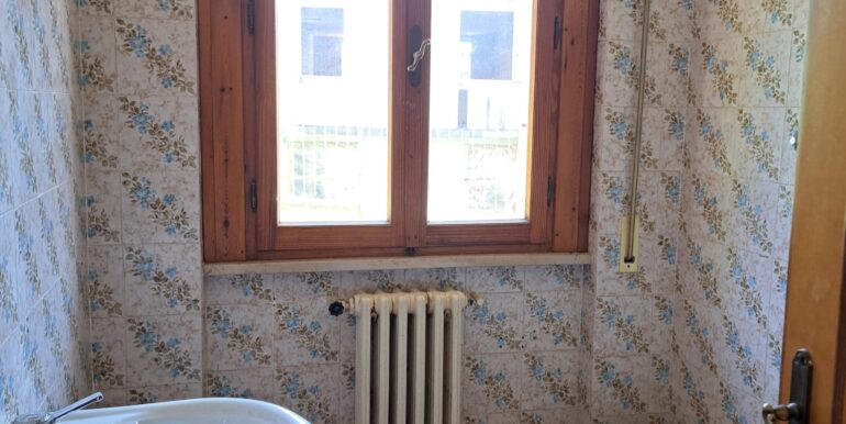 INTERNO BAGNO (1)